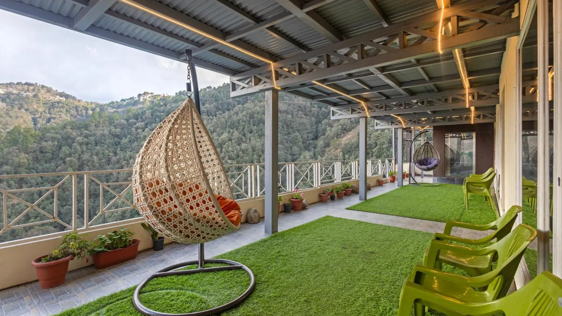 Hotel Lords Garden Glory Shimla
