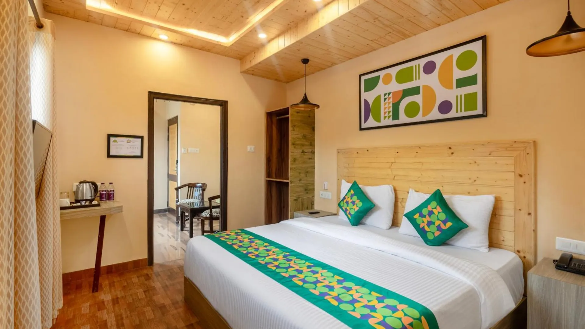 Hotel Lords Garden Glory Shimla 3*,