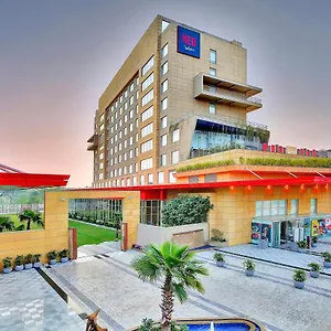 Radisson Red Chandigarh Chandīgarh